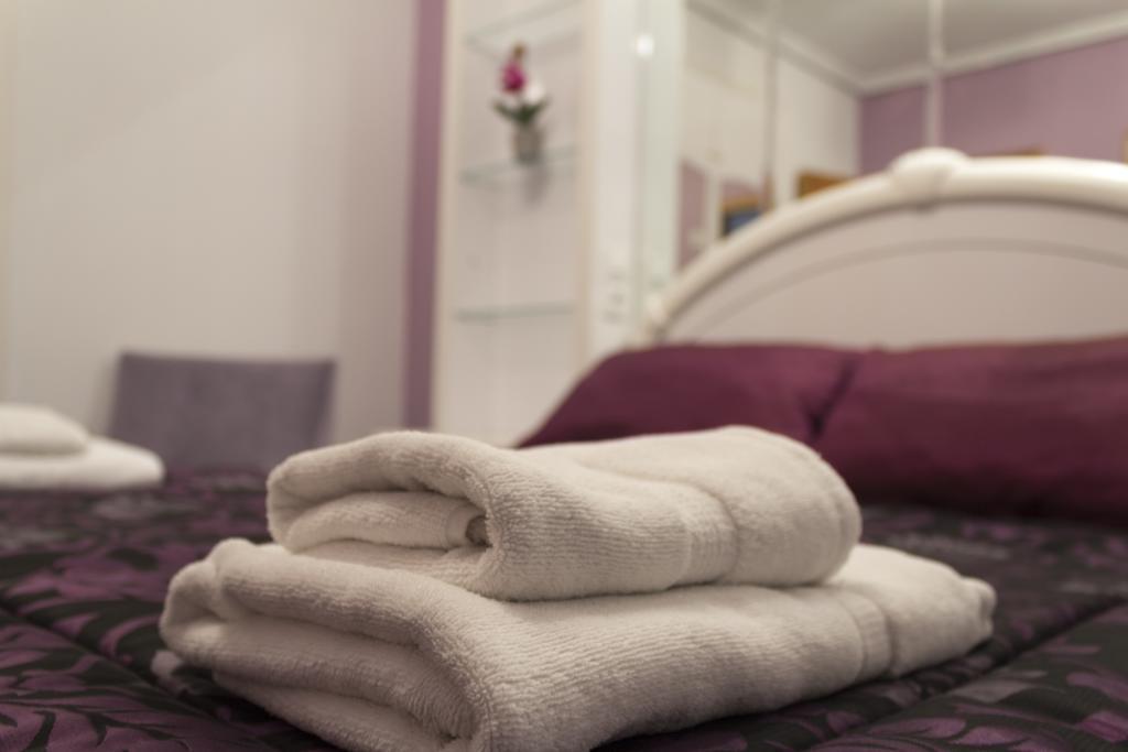 Hostal Dulcinea Esquivias Luaran gambar
